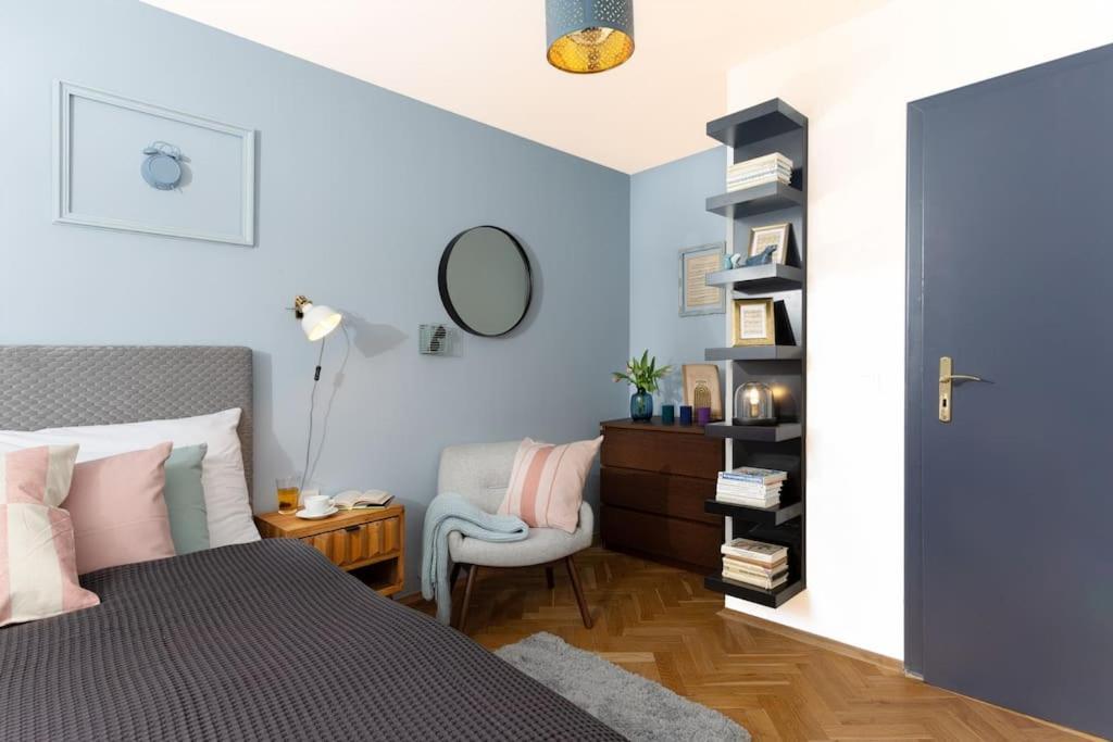 Utulny Apartman Blizko Centra Prahy Apartment Praga Exterior foto